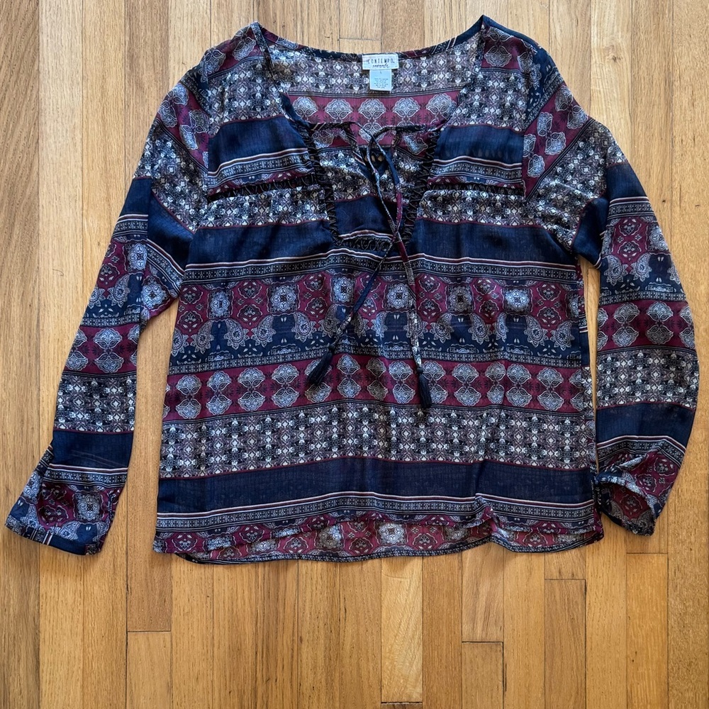 Contempo Women’s Shirt Large